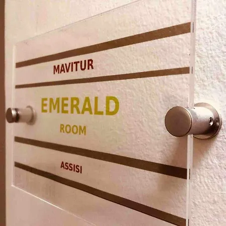 Mavitur 3* 아시시